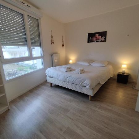 Saint Denis Appartement 2 Chambres Avec Parking Екстер'єр фото