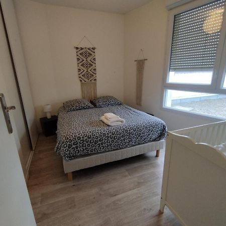 Saint Denis Appartement 2 Chambres Avec Parking Екстер'єр фото