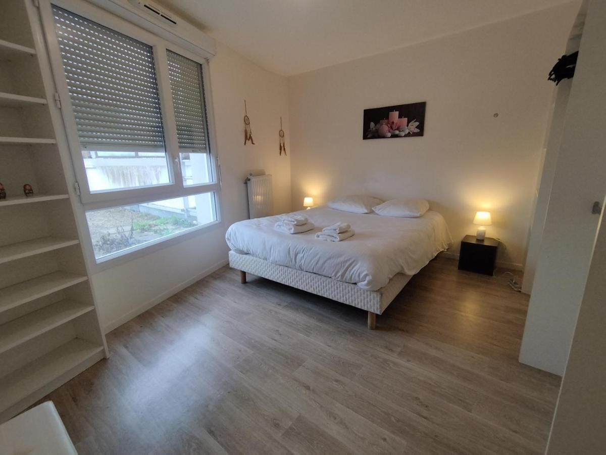 Saint Denis Appartement 2 Chambres Avec Parking Екстер'єр фото